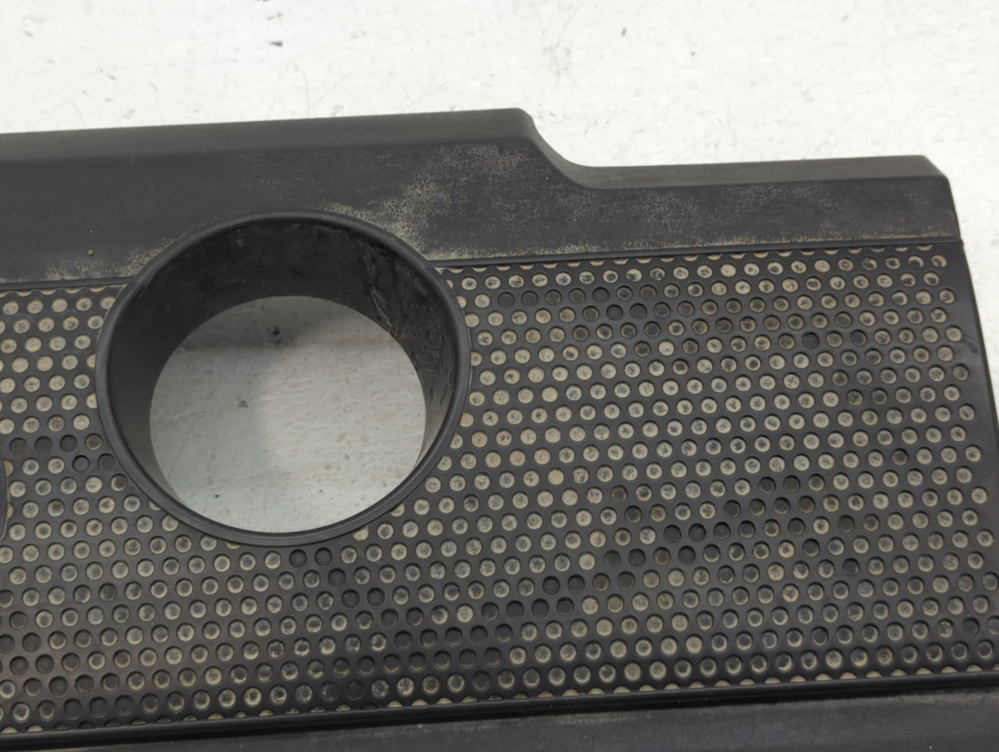 2015 Nissan Sentra Engine Cover - Oemusedautoparts1.com