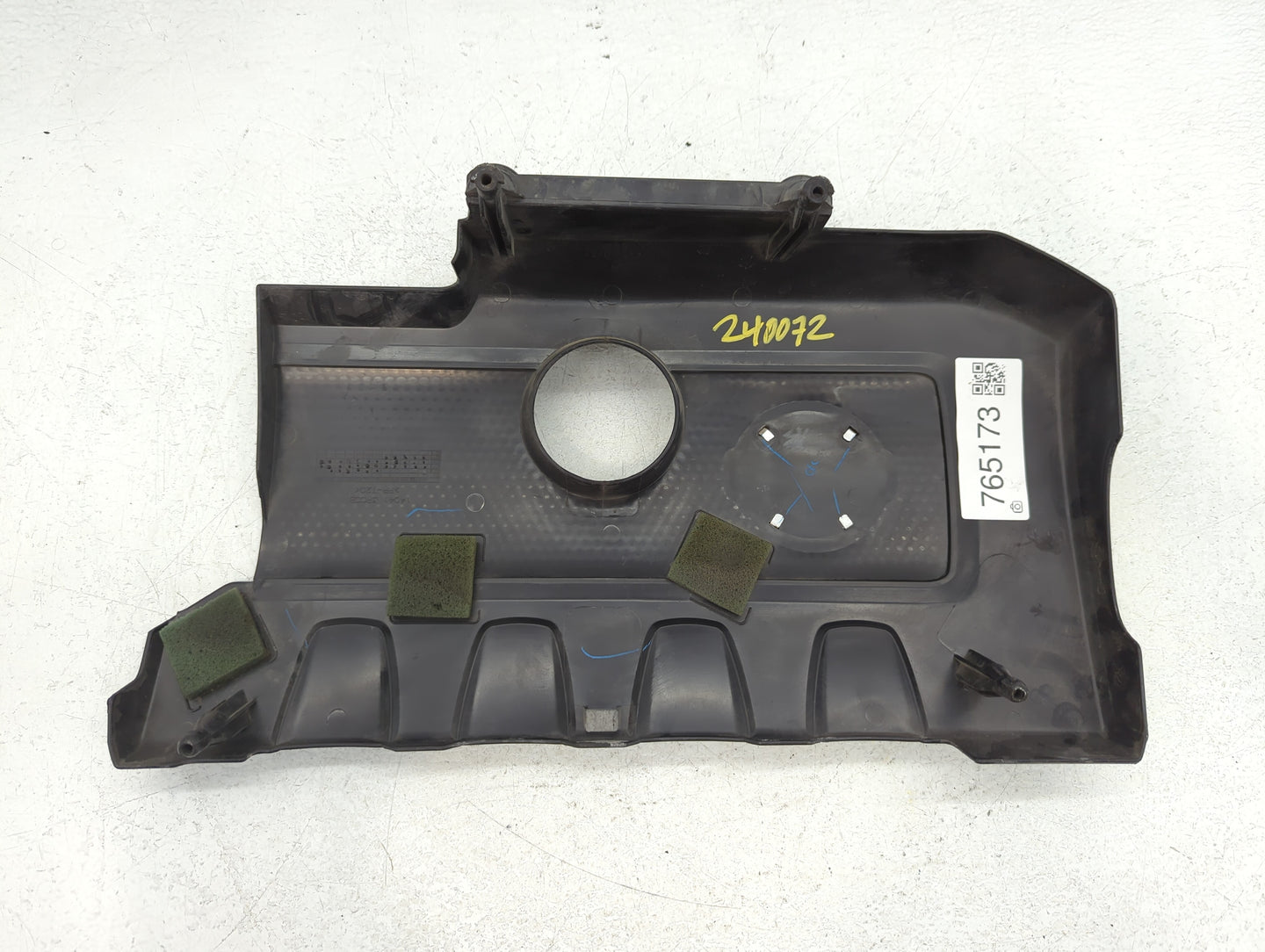 2015 Nissan Sentra Engine Cover - Oemusedautoparts1.com