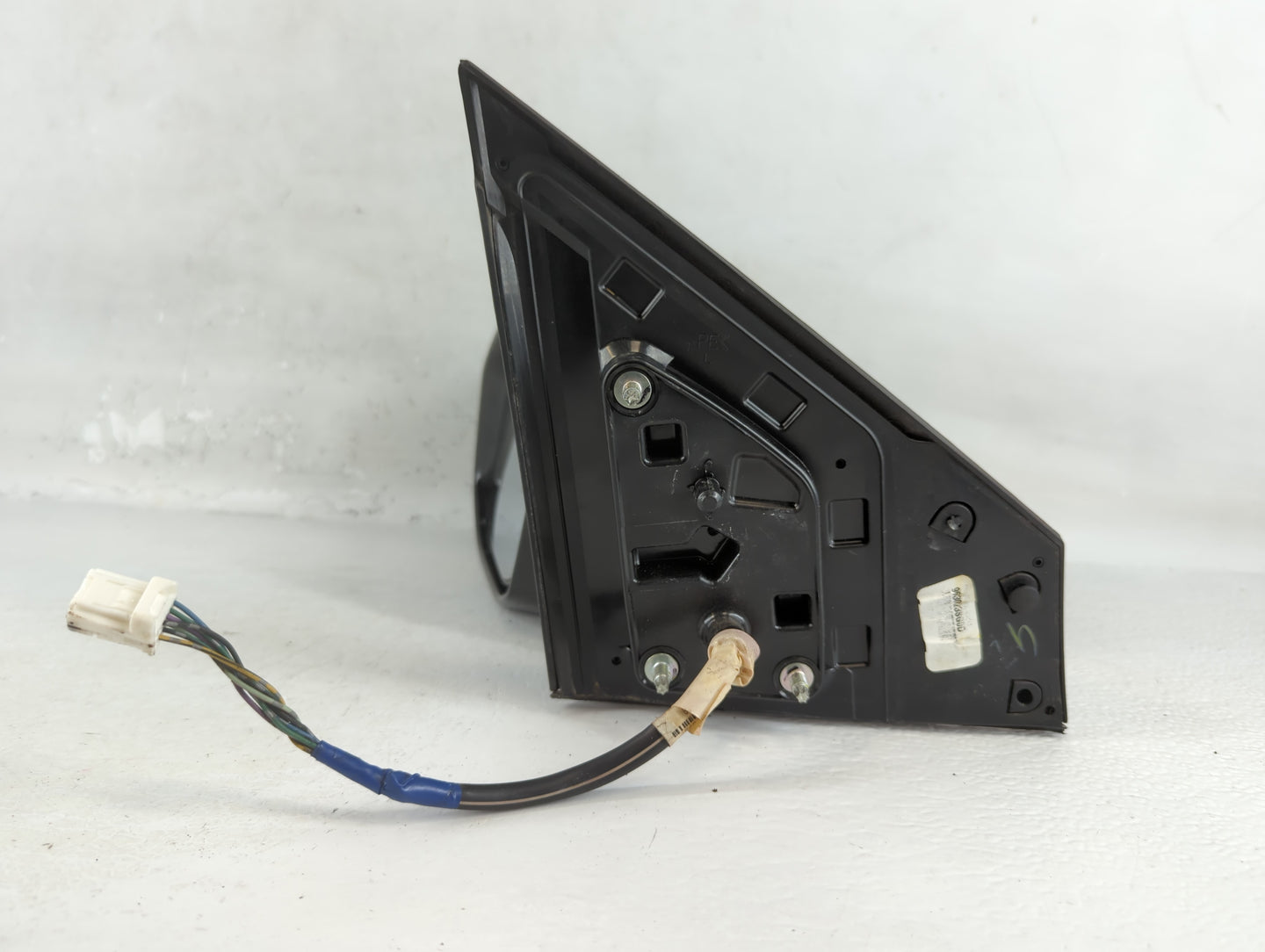 2015 Nissan Sentra Driver Side View Mirror - Left Door Mirror OEM Used - Oemusedautoparts1.com