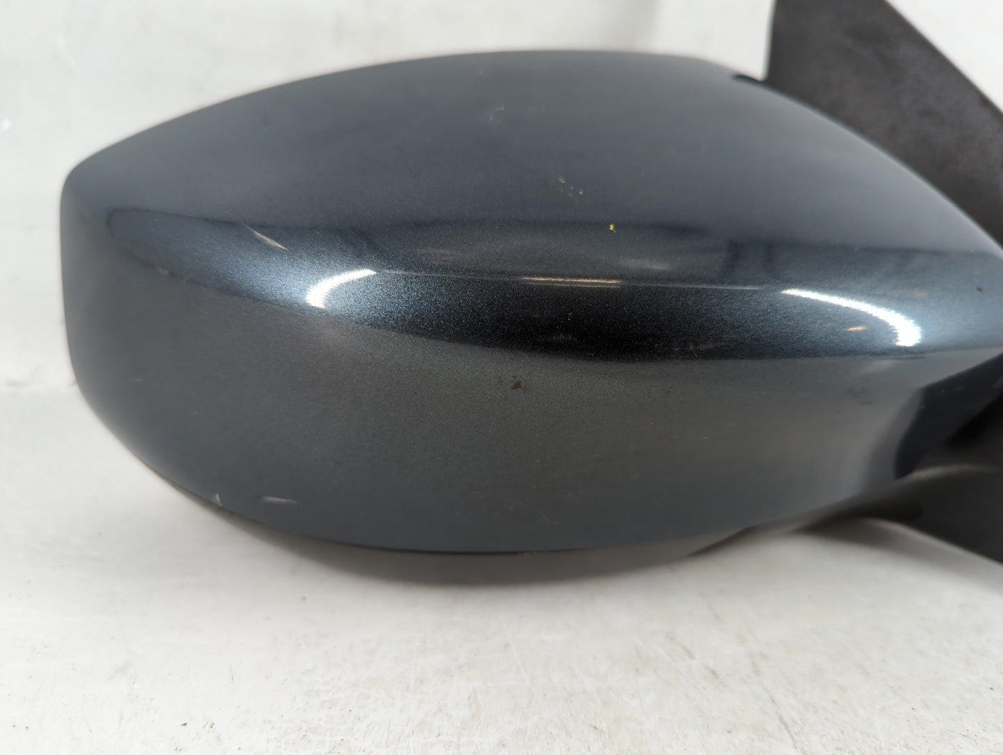 2013-2015 Nissan Sentra Passenger Side View Mirror - Right Door Mirror OEM Used - Oemusedautoparts1.com