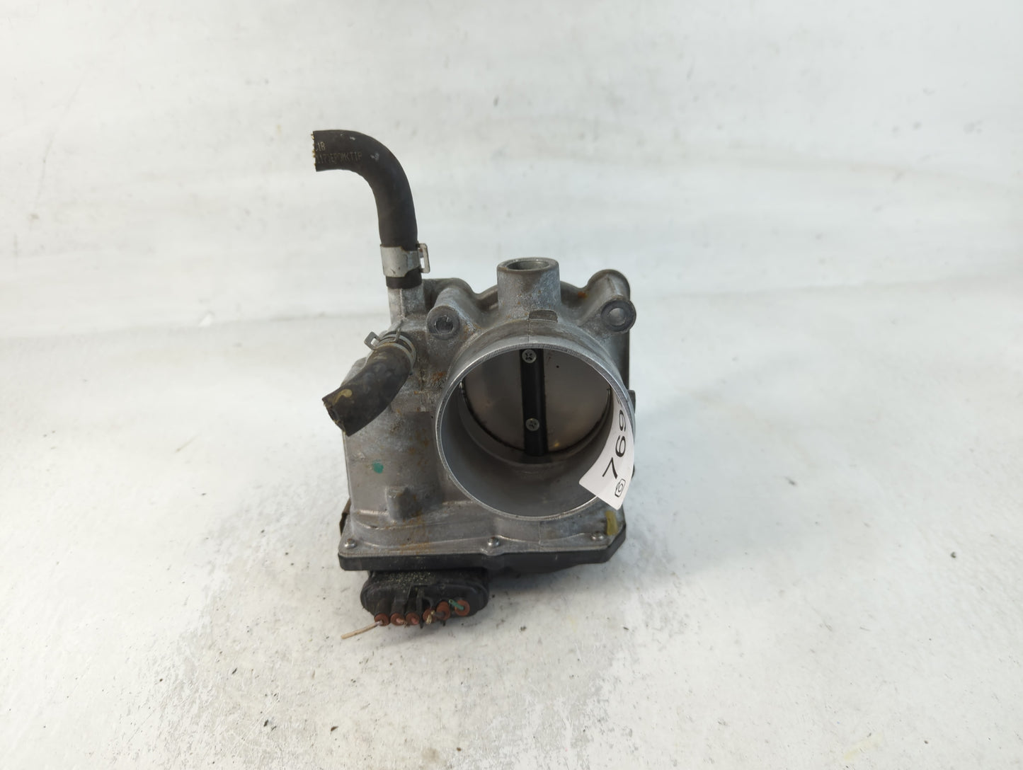 2013-2019 Nissan Sentra Throttle Body P/N:3RA60-01 A Fits Fits 2013 2014 2015 2016 2017 2018 2019 OEM Used Auto Parts - Oemu