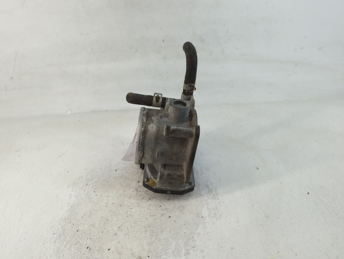2013-2019 Nissan Sentra Throttle Body P/N:3RA60-01 A Fits Fits 2013 2014 2015 2016 2017 2018 2019 OEM Used Auto Parts - Oemu