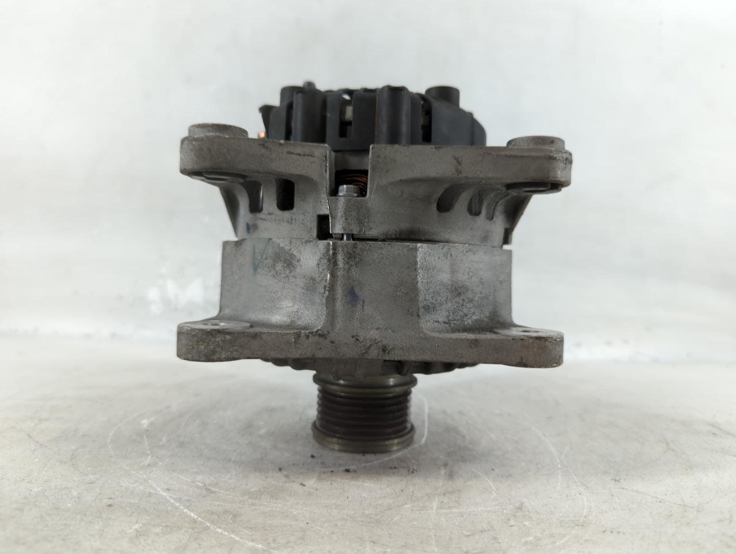 2013-2019 Nissan Sentra Alternator Replacement Generator Charging Assembly Engine OEM P/N:2611855 E 23100 3SH2B Fits OEM Use