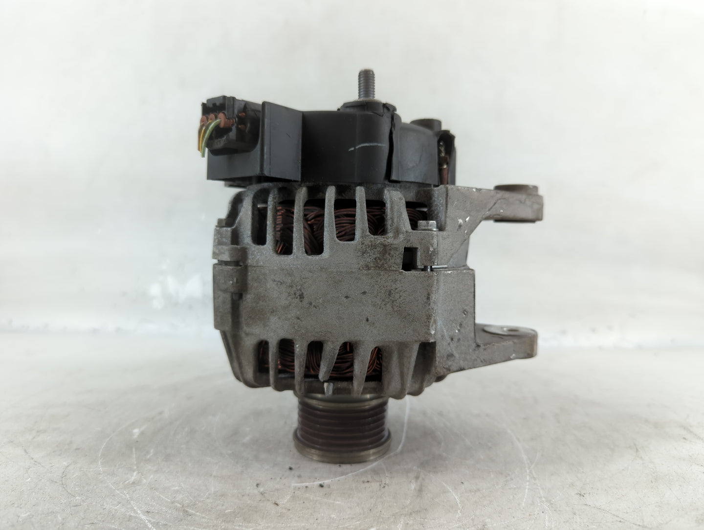 2013-2019 Nissan Sentra Alternator Replacement Generator Charging Assembly Engine OEM P/N:2611855 E 23100 3SH2B Fits OEM Use