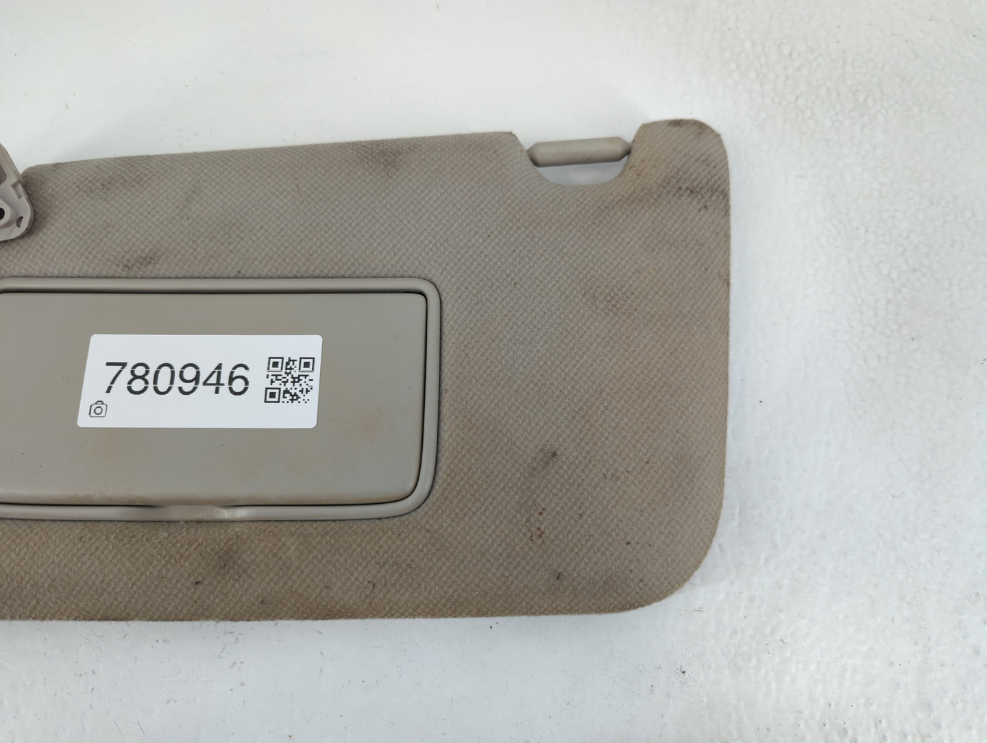 2013-2019 Nissan Sentra Sun Visor Shade Replacement Driver Left Mirror Fits Fits 2013 2014 2015 2016 2017 2018 2019 OEM Used