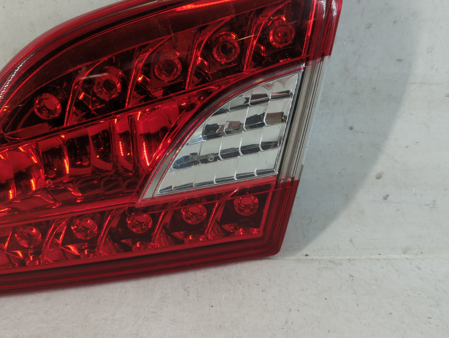 2013-2015 Nissan Sentra Tail Light Assembly Passenger Right OEM P/N:183455-02 Fits Fits 2013 2014 2015 OEM Used Auto Parts -