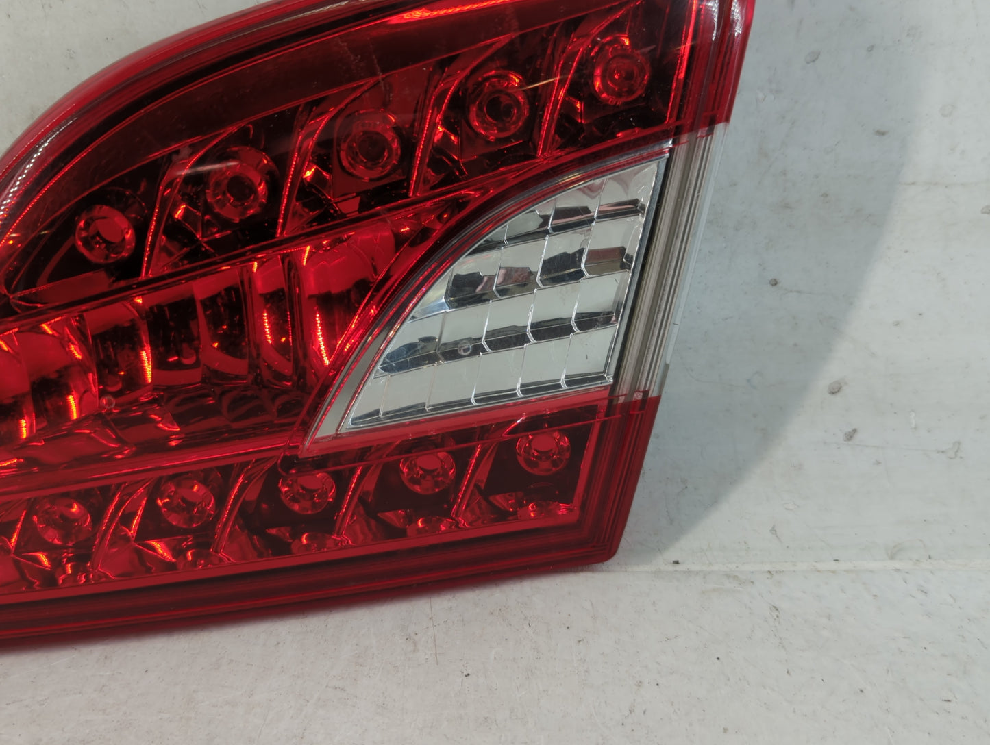 2013-2015 Nissan Sentra Tail Light Assembly Passenger Right OEM P/N:183455-02 Fits Fits 2013 2014 2015 OEM Used Auto Parts -