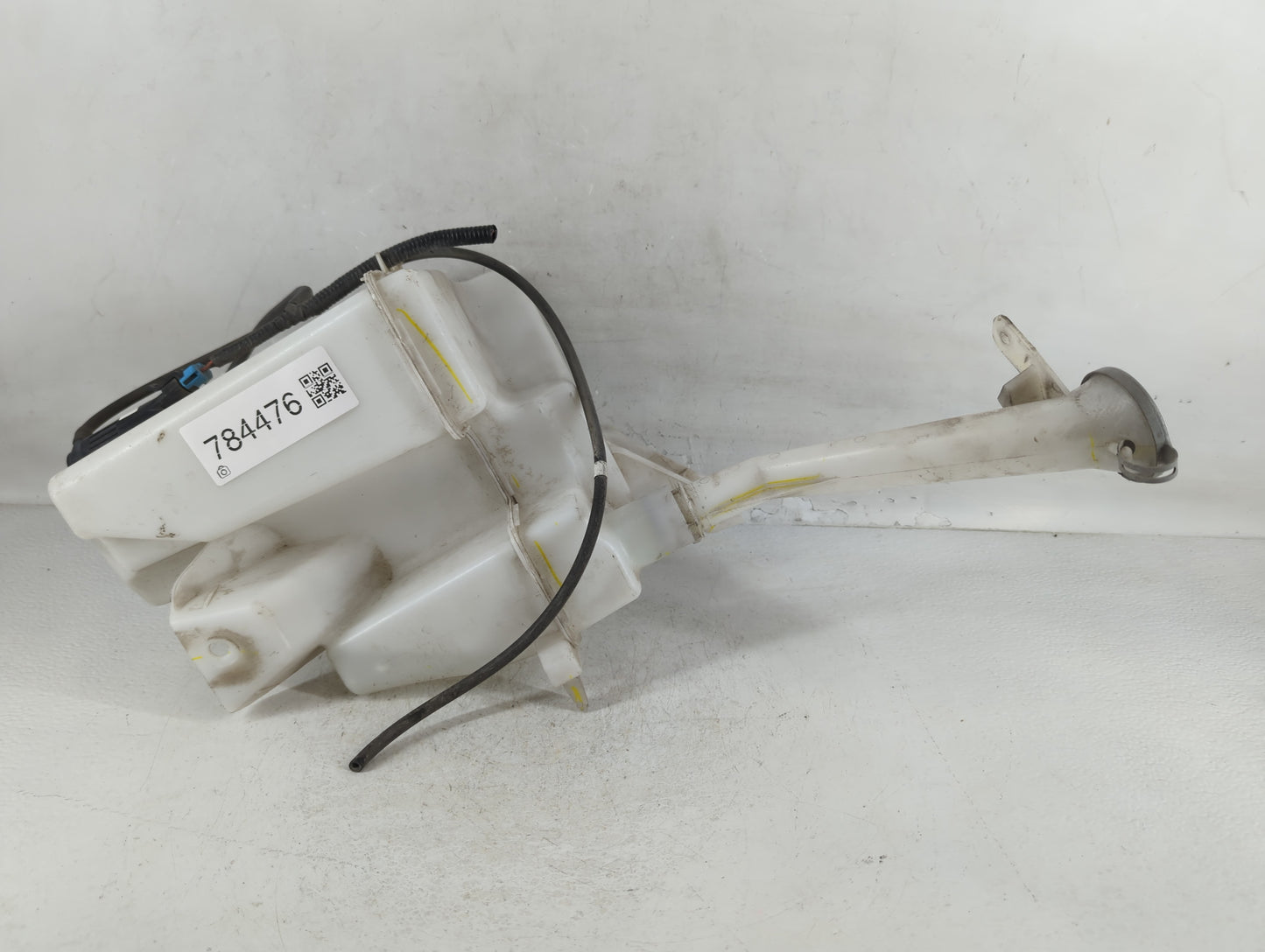 2013-2015 Nissan Sentra Windshield Washer Fluid Reservoir Bottle Oem - Oemusedautoparts1.com