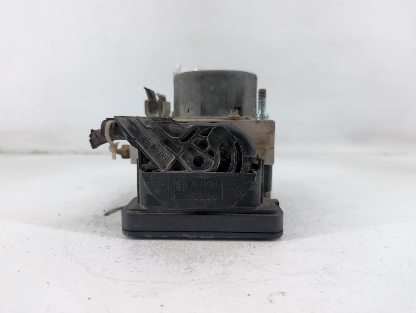 2015 Nissan Sentra ABS Pump Control Module Replacement P/N:47660 9AN0A Fits OEM Used Auto Parts - Oemusedautoparts1.com