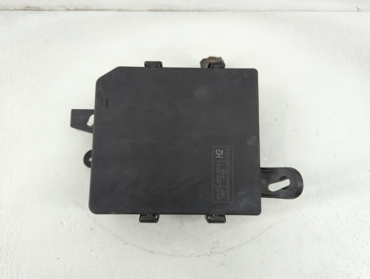 2013-2019 Nissan Sentra Fusebox Fuse Box Panel Relay Module P/N:3991021772 Fits Fits 2013 2014 2015 2016 2017 2018 2019 OEM 