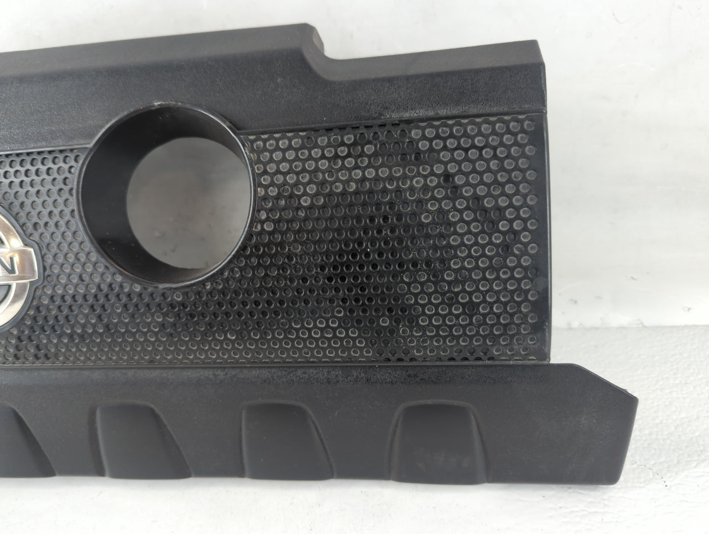 2015 Nissan Sentra Engine Cover - Oemusedautoparts1.com
