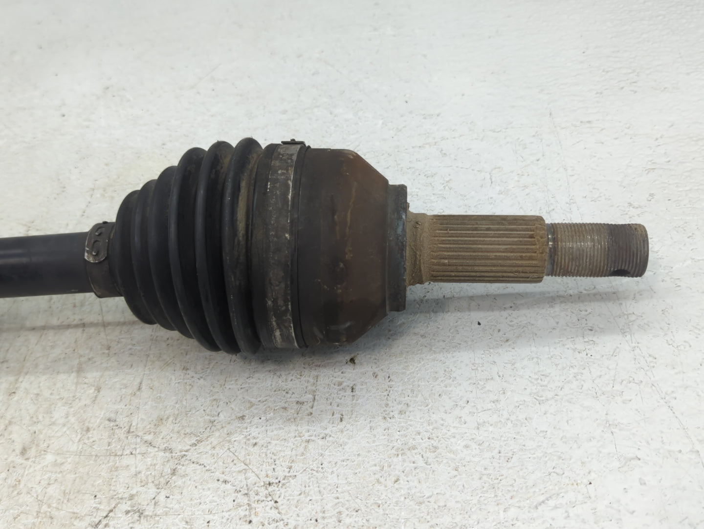 2013-2019 Nissan Sentra Axle Shaft Front Passenger Cv C/v - Oemusedautoparts1.com