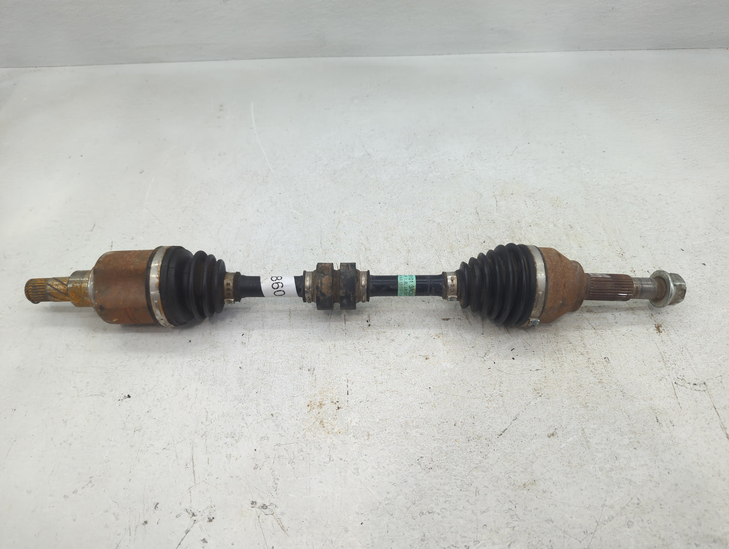 2013-2019 Nissan Sentra Axle Shaft Front Driver Cv C/v - Oemusedautoparts1.com
