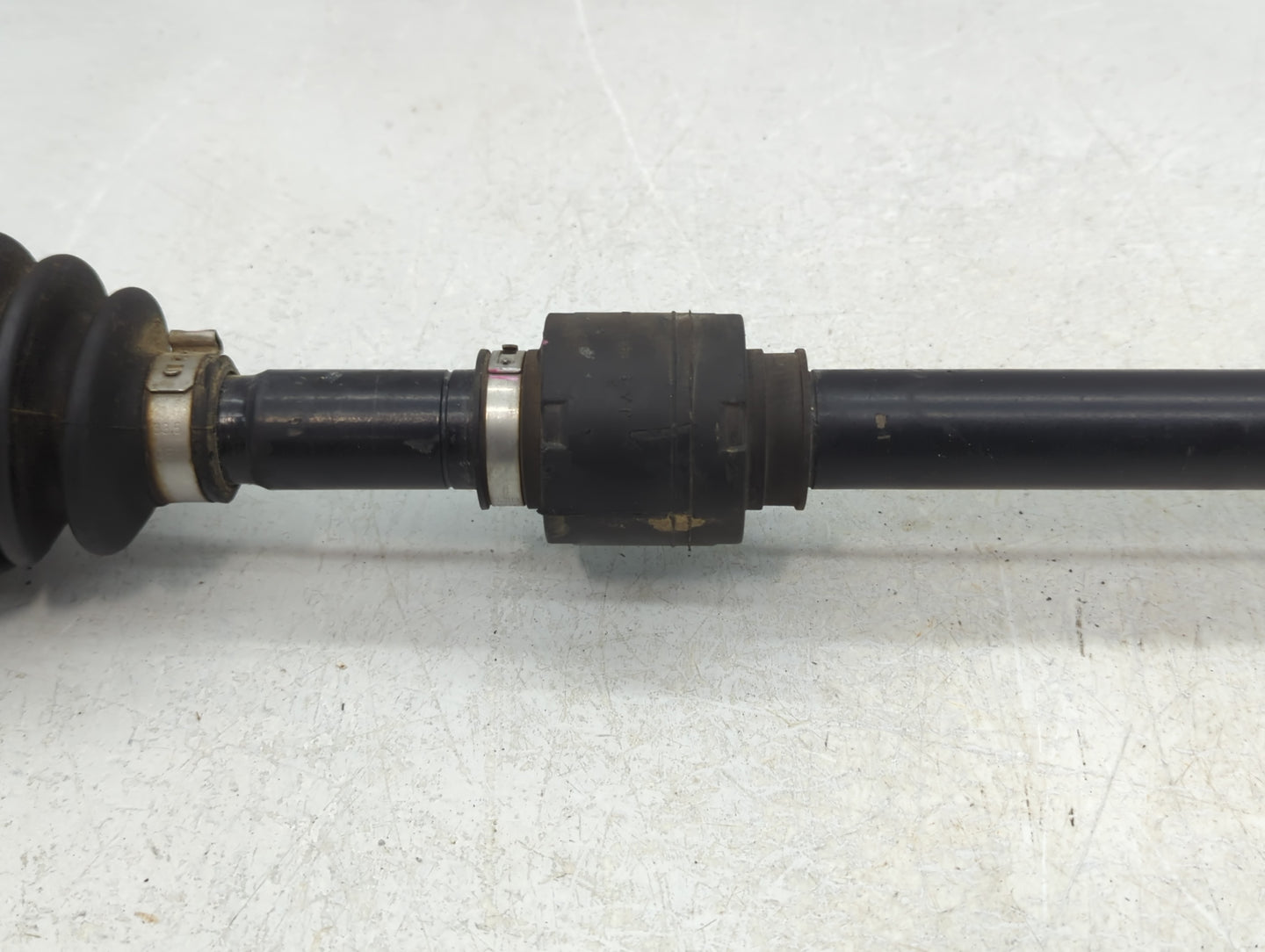 2013-2019 Nissan Sentra Axle Shaft Front Driver Cv C/v - Oemusedautoparts1.com