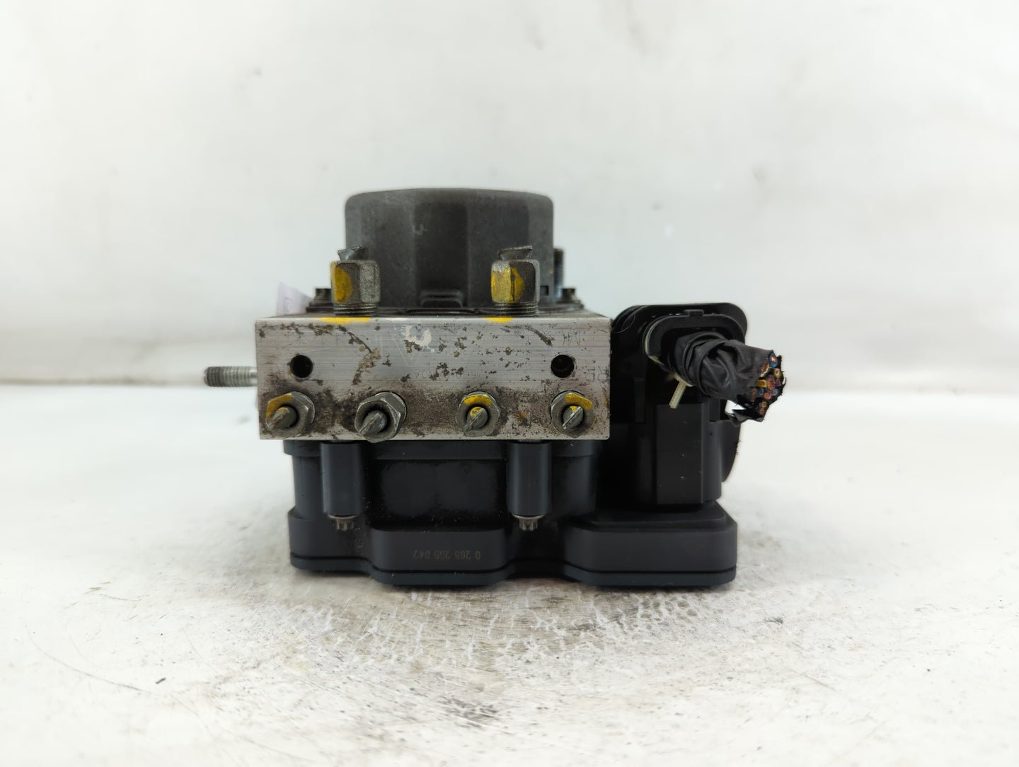 2015 Nissan Sentra ABS Pump Control Module Replacement P/N:47660 9AN0A Fits OEM Used Auto Parts - Oemusedautoparts1.com