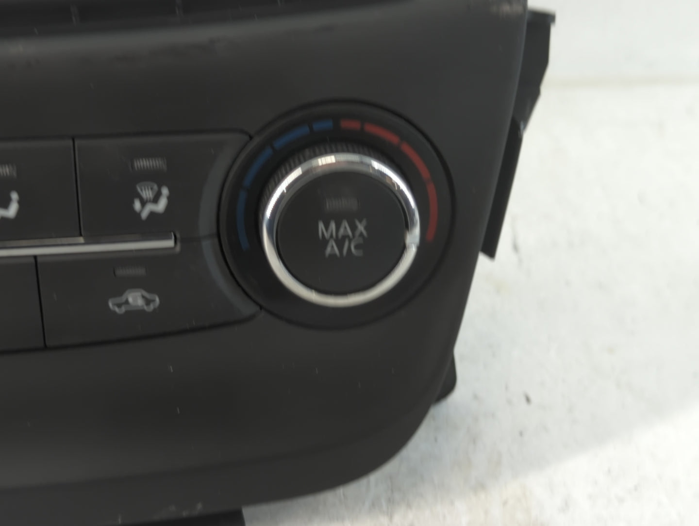 2015-2017 Nissan Sentra Climate Control Module Temperature AC/Heater Replacement P/N:275004AT2A Fits Fits 2015 2016 2017 OEM