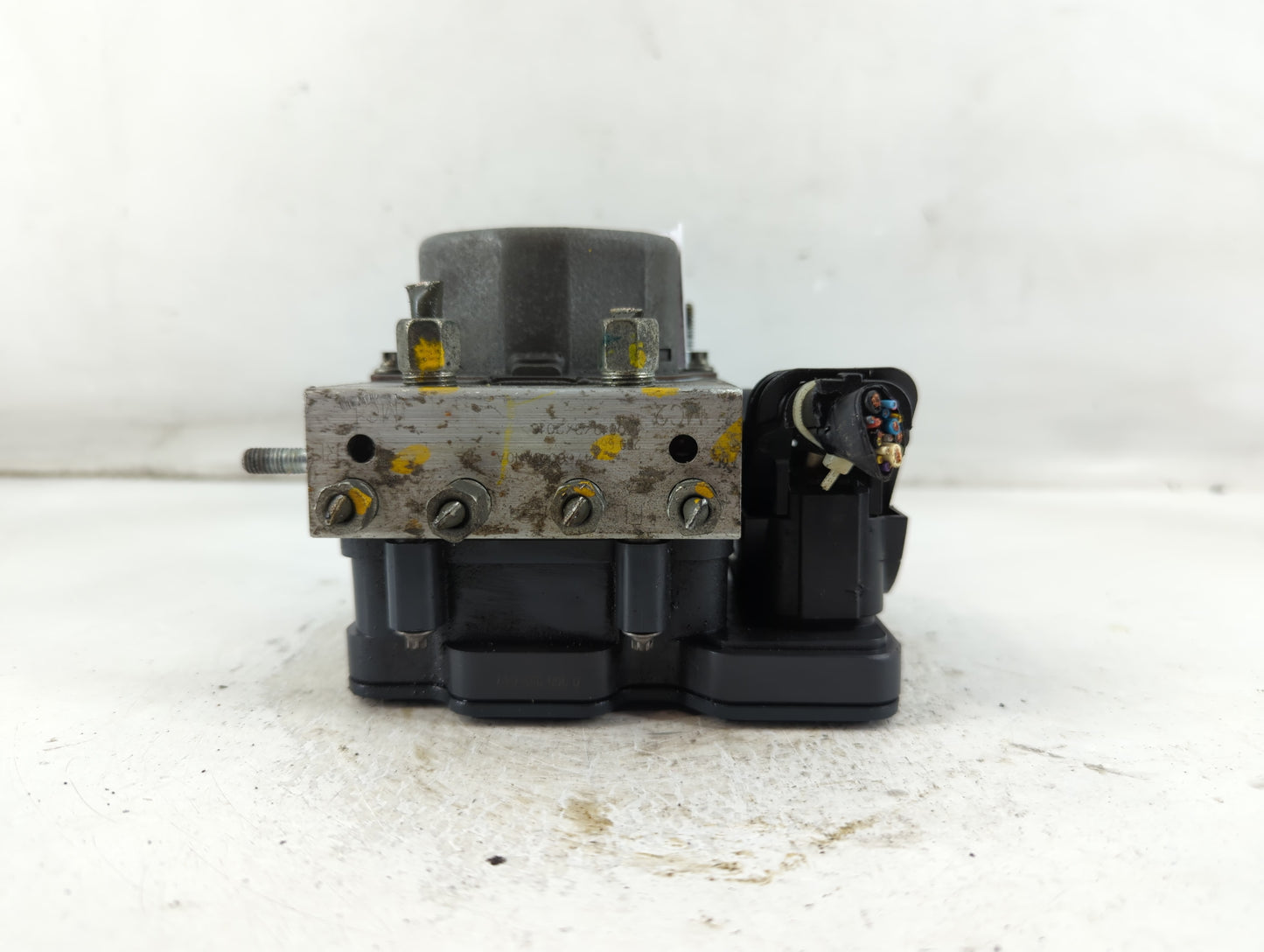 2015 Nissan Sentra ABS Pump Control Module Replacement P/N:47660 9AN0A Fits OEM Used Auto Parts - Oemusedautoparts1.com