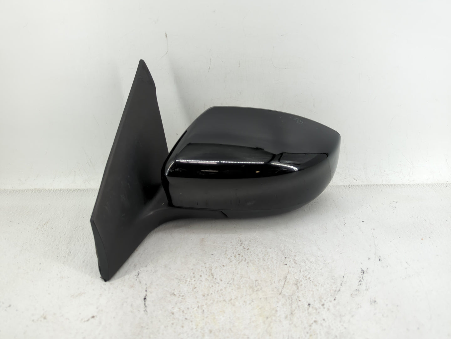 2015 Nissan Sentra Driver Side View Mirror - Left Door Mirror OEM Used - Oemusedautoparts1.com