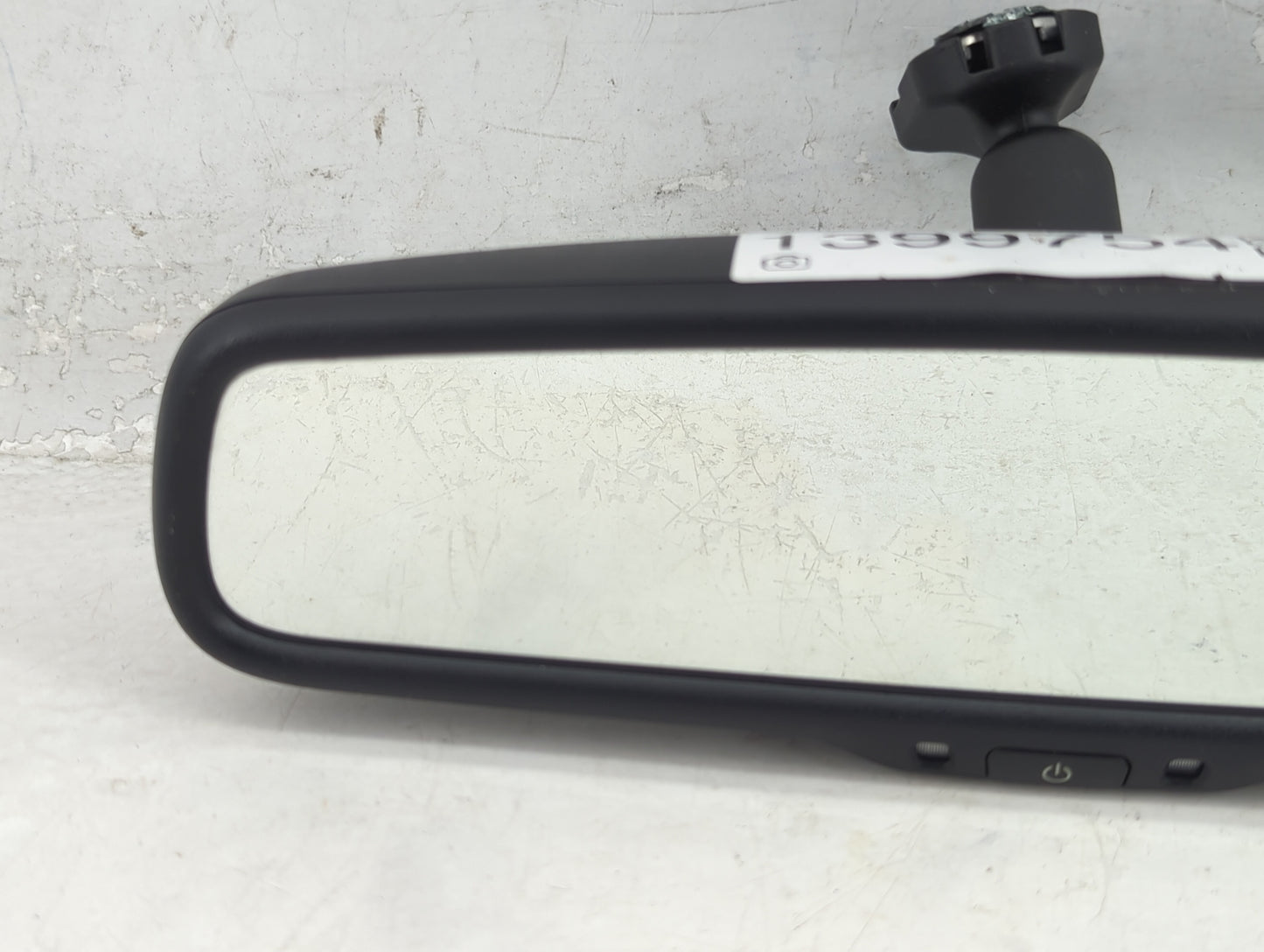 2013-2022 Nissan Titan Interior Rear View Mirror Replacement OEM P/N:E11015892 Fits OEM Used Auto Parts - Oemusedautoparts1.