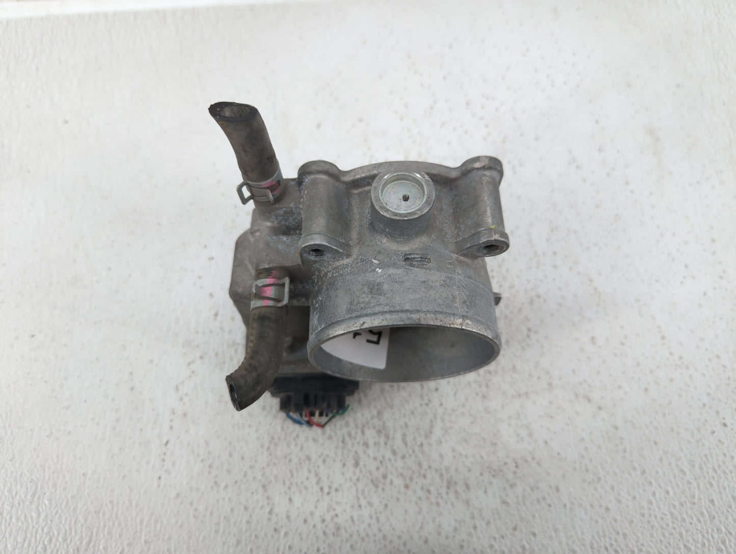 2013-2015 Nissan Titan Throttle Body P/N:16119 7S000 Fits Fits 2012 2013 2014 2015 2016 OEM Used Auto Parts - Oemusedautopar