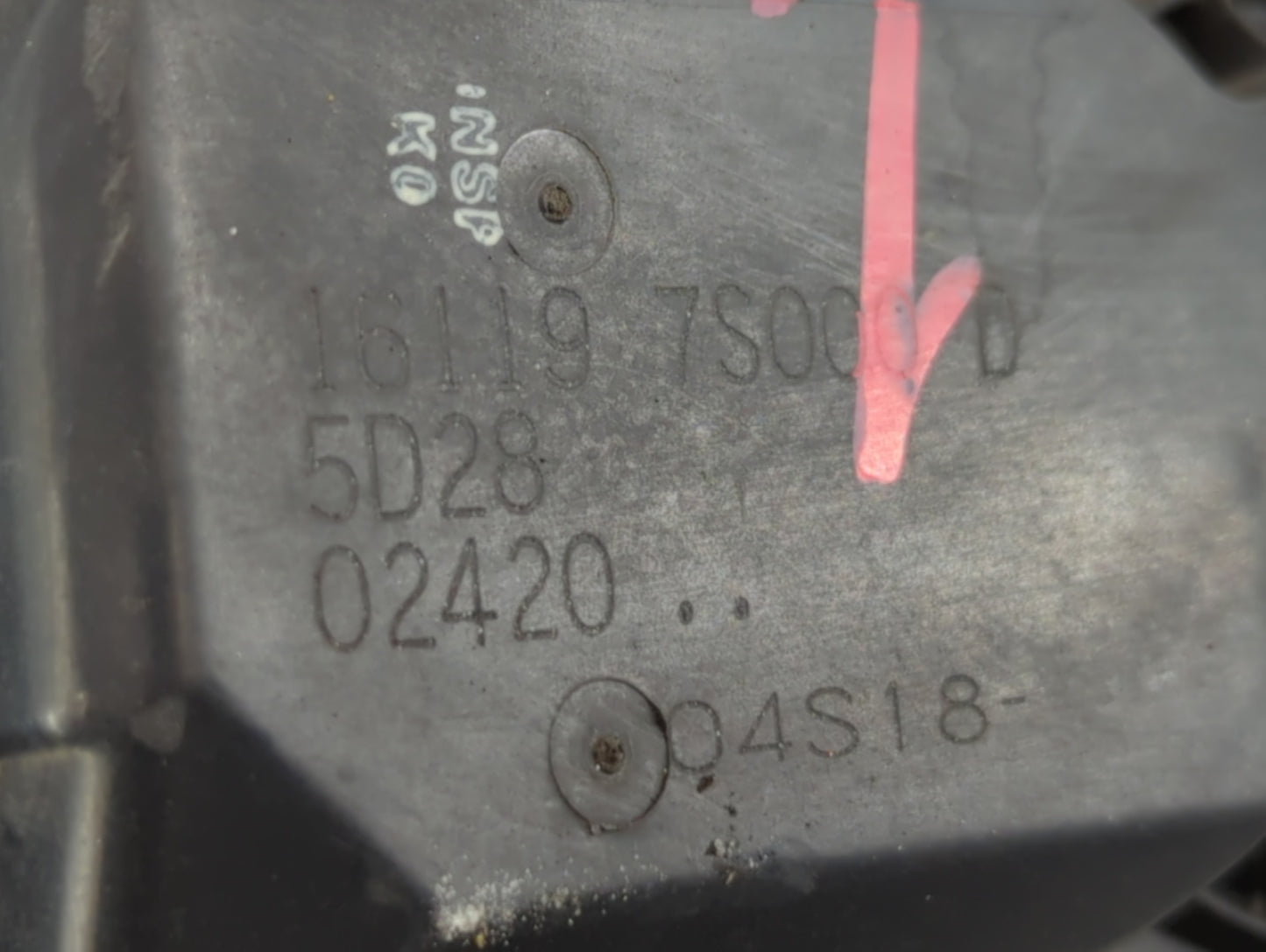 2013-2015 Nissan Titan Throttle Body P/N:16119 7S000 Fits Fits 2012 2013 2014 2015 2016 OEM Used Auto Parts - Oemusedautopar