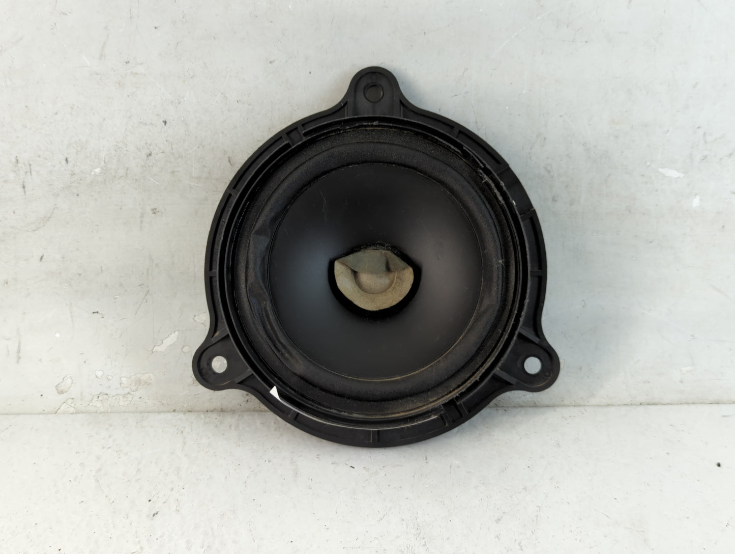 2015 Nissan Versa Speaker/subwoofer - Oemusedautoparts1.com