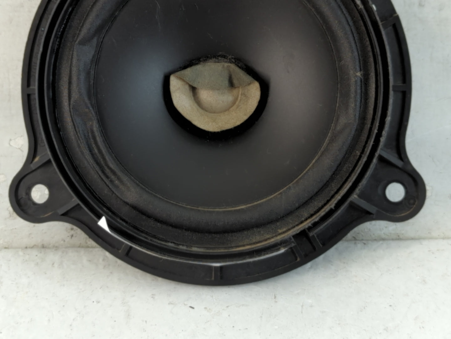 2015 Nissan Versa Speaker/subwoofer - Oemusedautoparts1.com