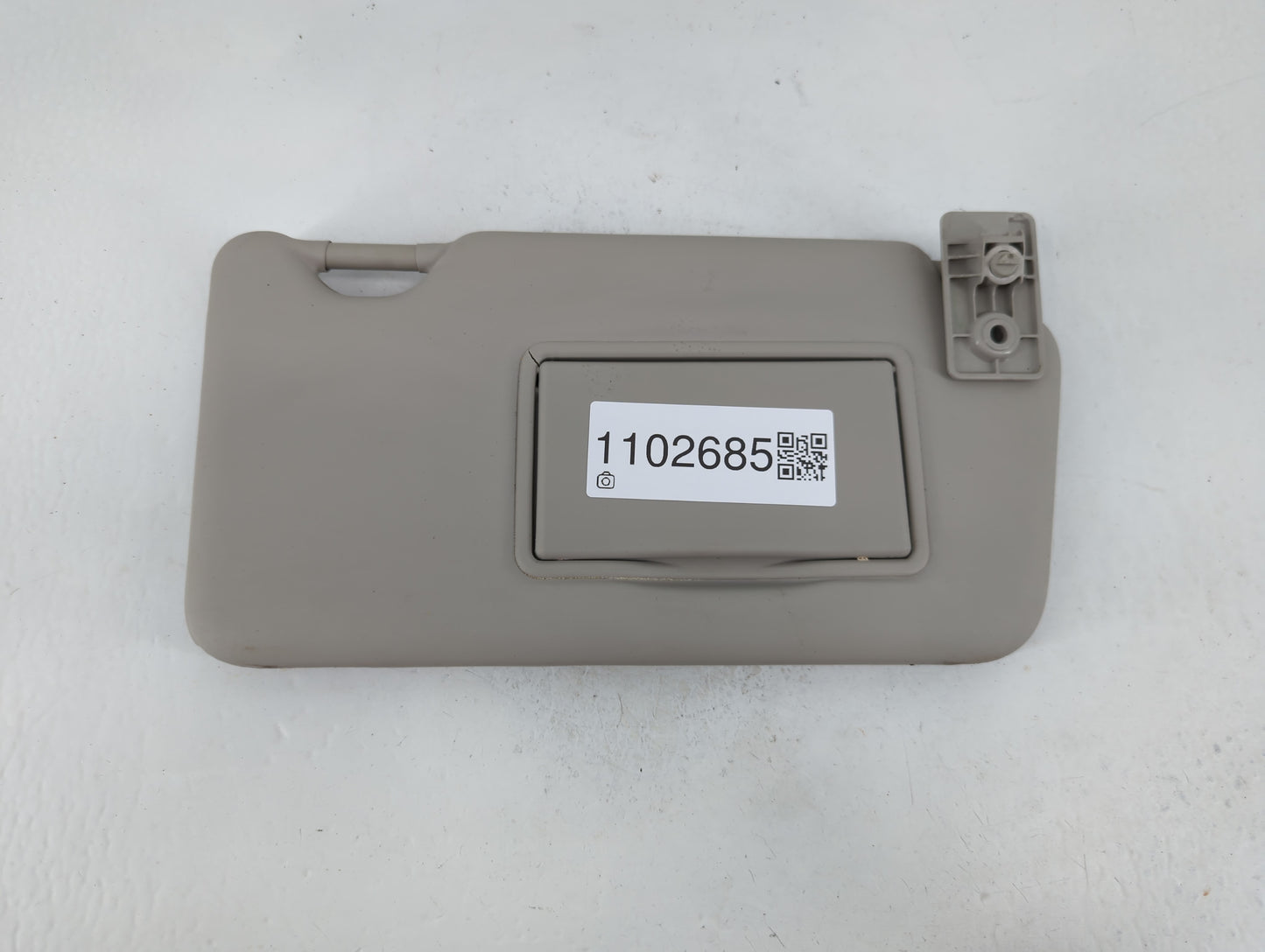 2013-2015 Nissan Versa Sun Visor Shade Replacement Passenger Right Mirror Fits Fits 2013 2014 2015 OEM Used Auto Parts - Oem