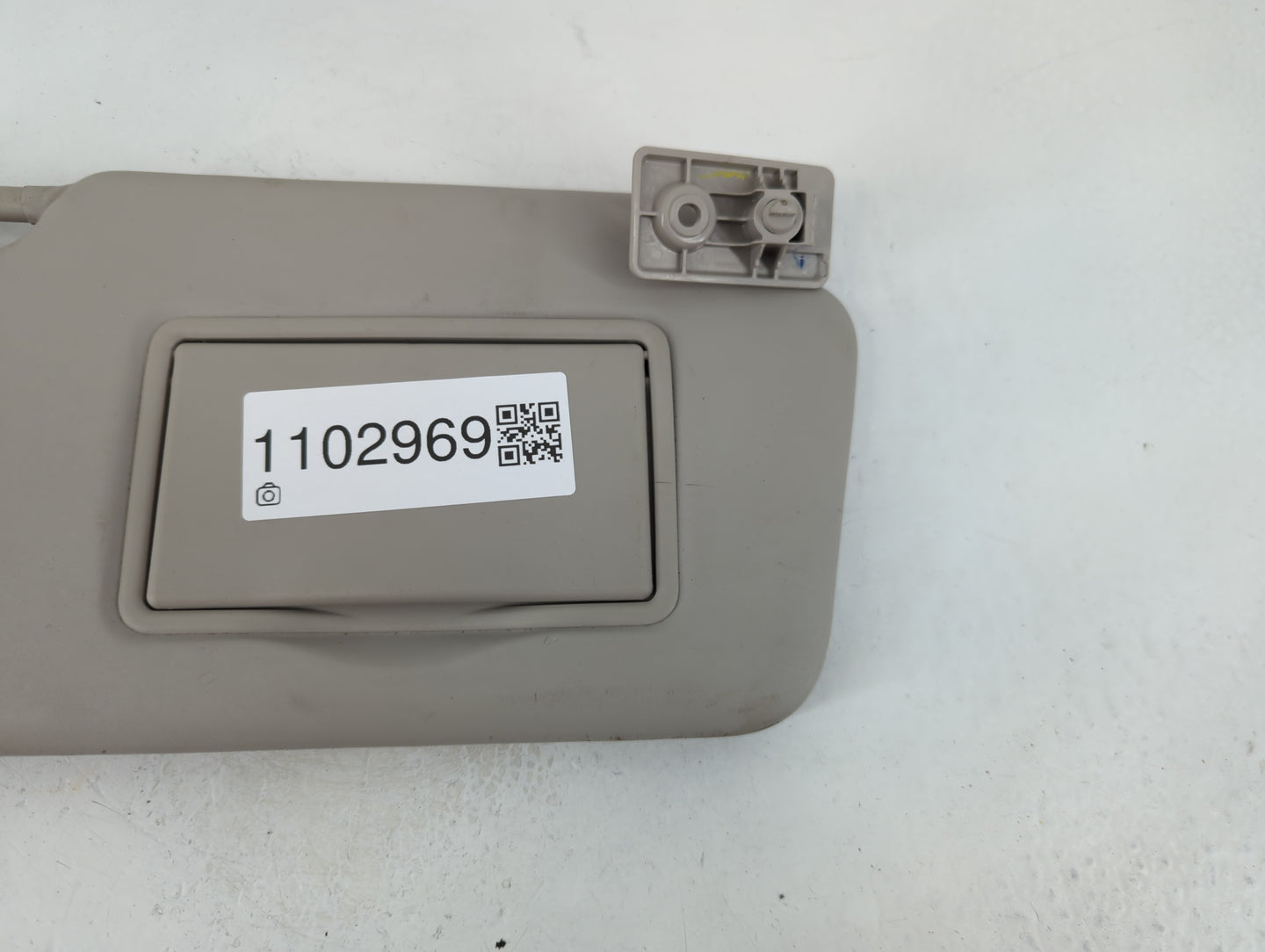 2012-2015 Nissan Versa Sun Visor Shade Replacement Passenger Right Mirror Fits Fits 2012 2013 2014 2015 OEM Used Auto Parts 
