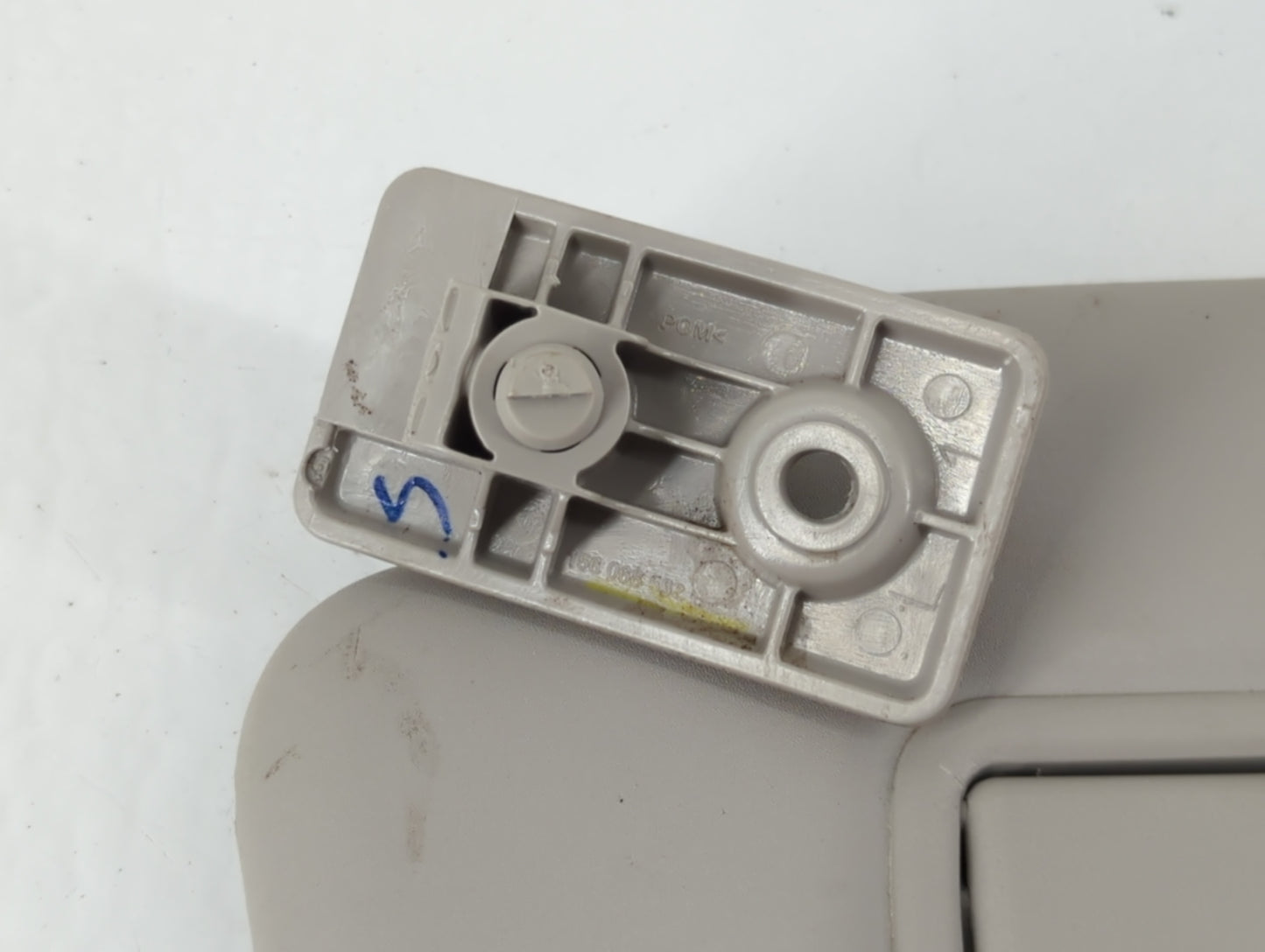 2014-2015 Nissan Versa Sun Visor Shade Replacement Driver Left Mirror Fits Fits 2014 2015 OEM Used Auto Parts - Oemusedautop
