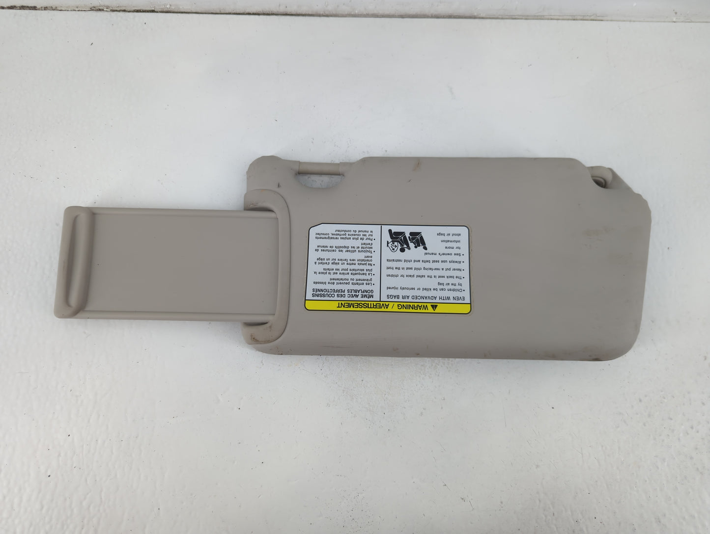 2014-2015 Nissan Versa Sun Visor Shade Replacement Driver Left Mirror Fits Fits 2014 2015 OEM Used Auto Parts - Oemusedautop