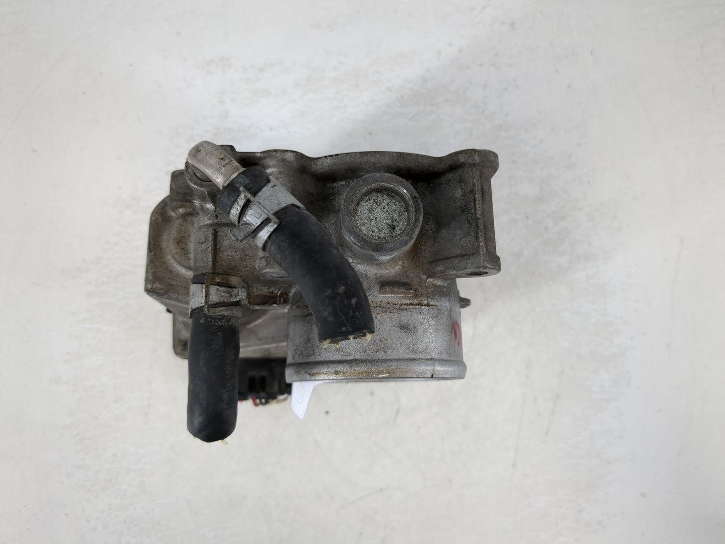 2012-2019 Nissan Versa Throttle Body P/N:3AA50-02 E Fits Fits 2012 2013 2014 2015 2016 2017 2018 2019 OEM Used Auto Parts - 