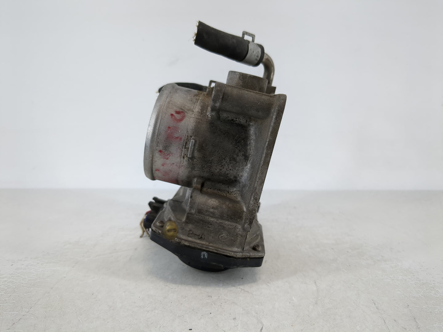 2012-2019 Nissan Versa Throttle Body P/N:3AA50-02 E Fits Fits 2012 2013 2014 2015 2016 2017 2018 2019 OEM Used Auto Parts - 