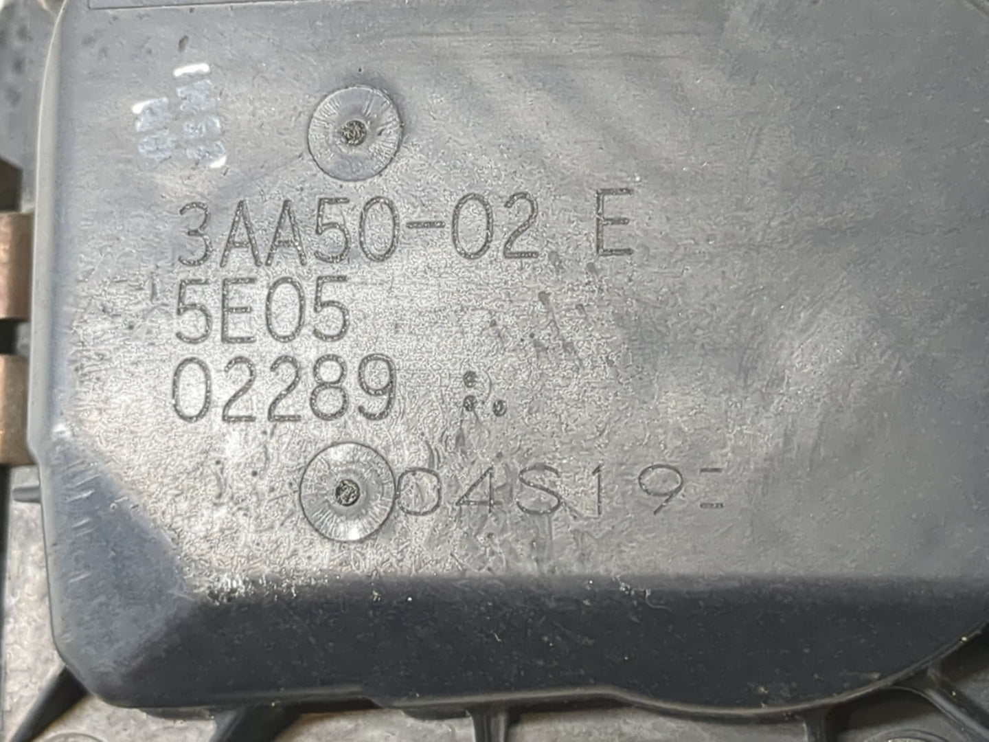 2012-2019 Nissan Versa Throttle Body P/N:3AA50-02 E Fits Fits 2012 2013 2014 2015 2016 2017 2018 2019 OEM Used Auto Parts - 