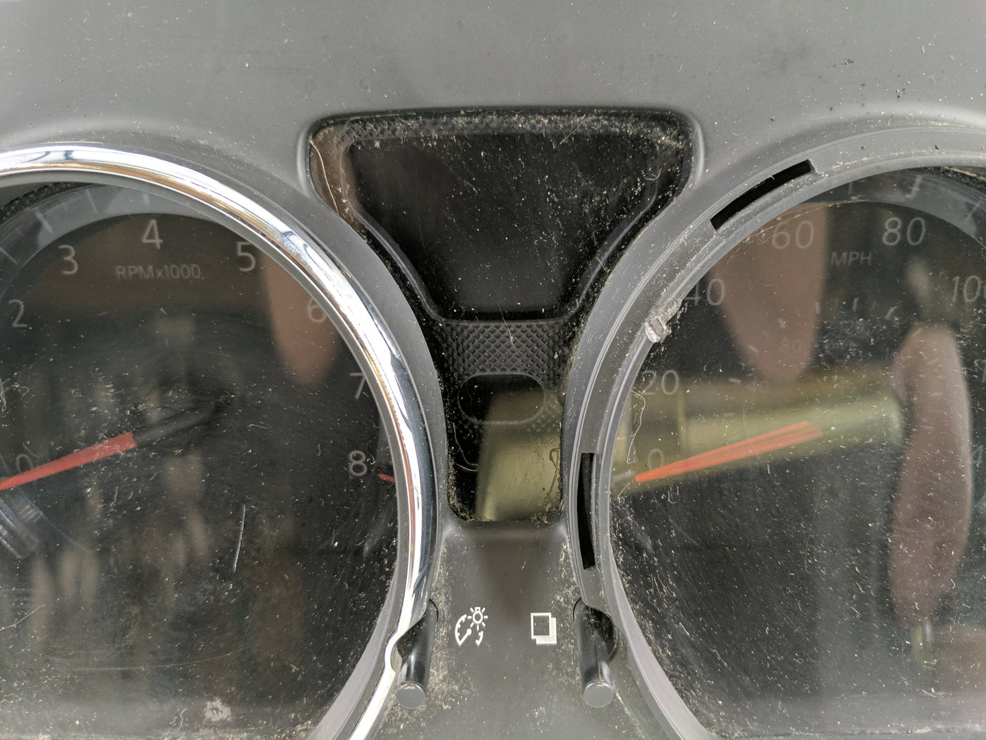 2015-2018 Nissan Versa Instrument Cluster Speedometer Gauges P/N:248109KK0A Miles: Fits Fits 2015 2016 2017 2018 OEM Used Au
