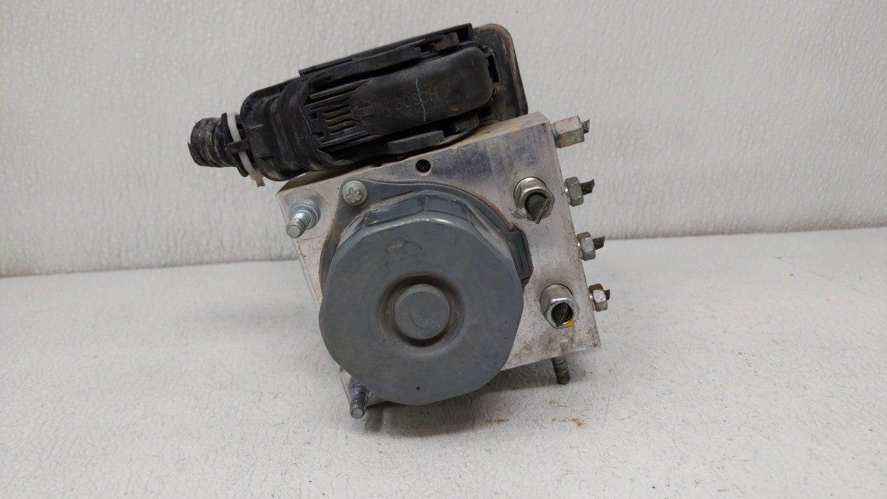 2015-2019 Nissan Versa ABS Pump Control Module Replacement P/N:2265106527 47660 9KK0A Fits Fits 2015 2016 2017 2018 2019 OEM