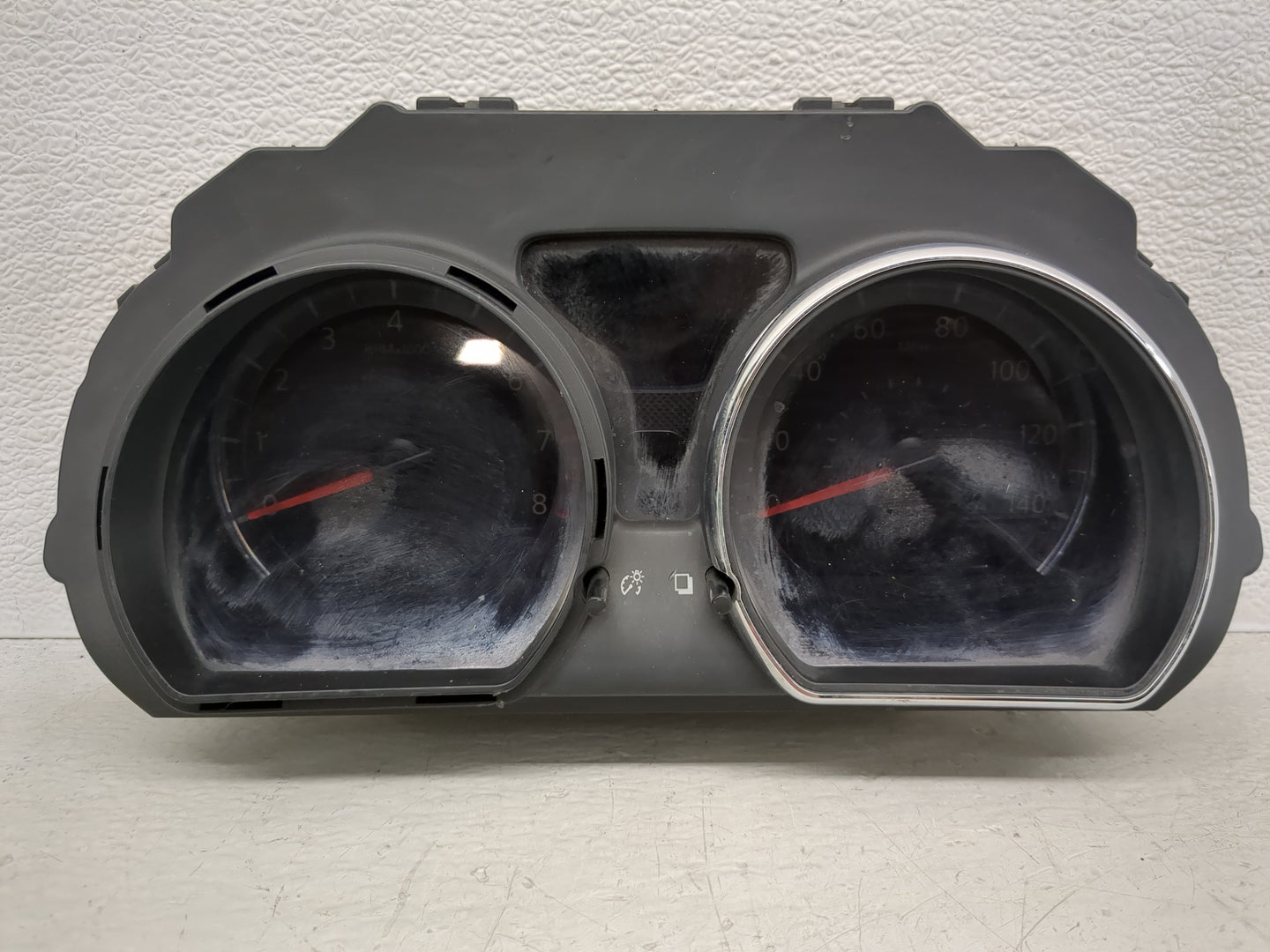 2015-2018 Nissan Versa Instrument Cluster Speedometer Gauges P/N:248109KK0A Fits Fits 2015 2016 2017 2018 OEM Used Auto Part