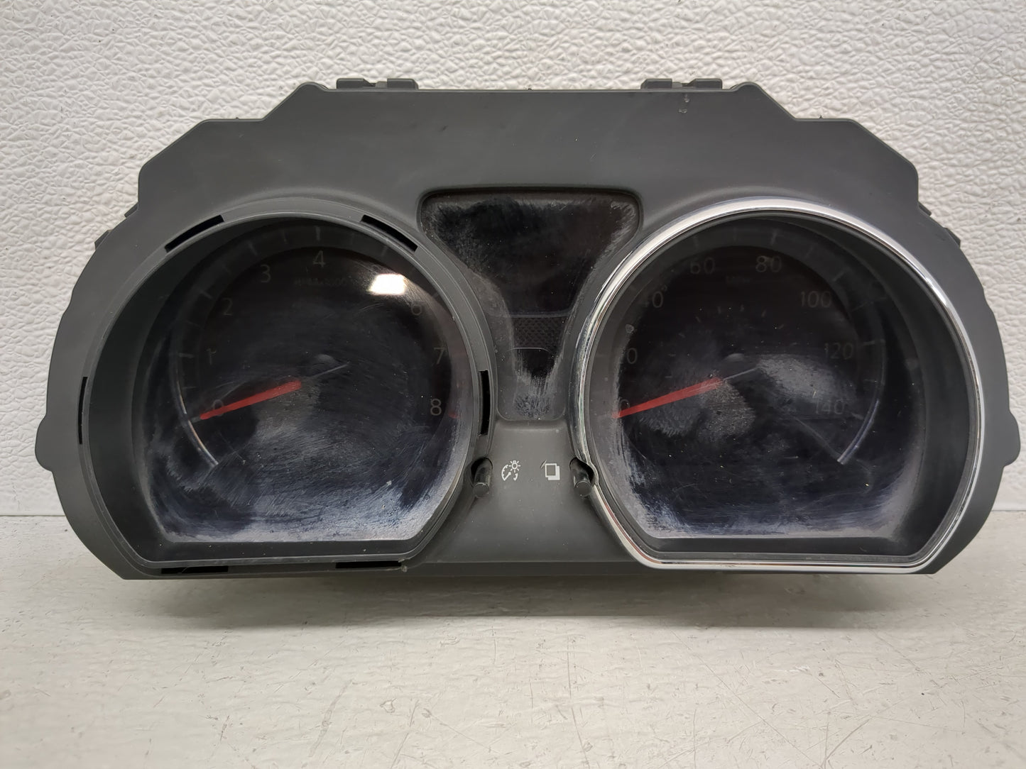 2015-2018 Nissan Versa Instrument Cluster Speedometer Gauges P/N:248109KK0A Fits Fits 2015 2016 2017 2018 OEM Used Auto Part