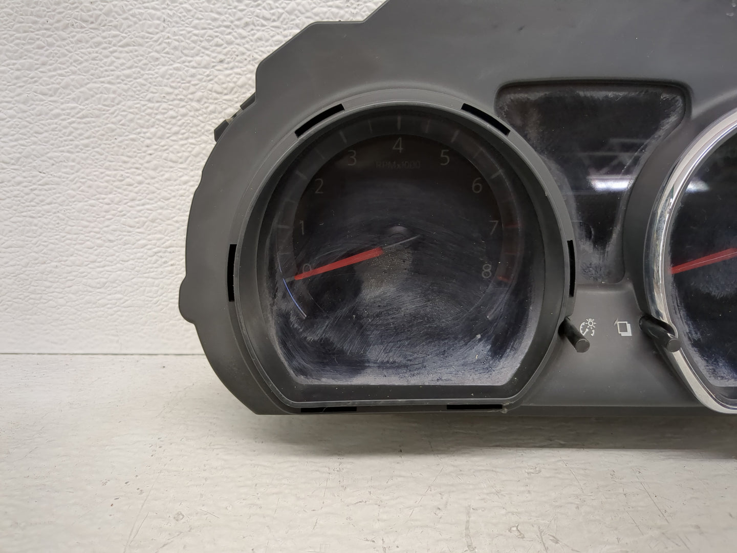 2015-2018 Nissan Versa Instrument Cluster Speedometer Gauges P/N:248109KK0A Fits Fits 2015 2016 2017 2018 OEM Used Auto Part