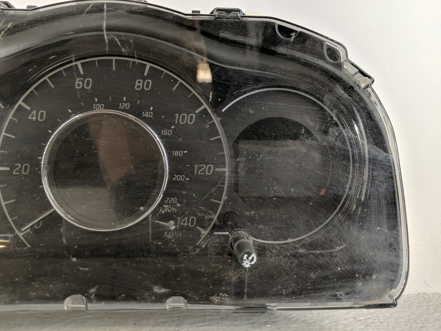 2015-2019 Nissan Versa Instrument Cluster Speedometer Gauges P/N:248109KK0A Fits Fits 2015 2016 2017 2018 2019 OEM Used Auto