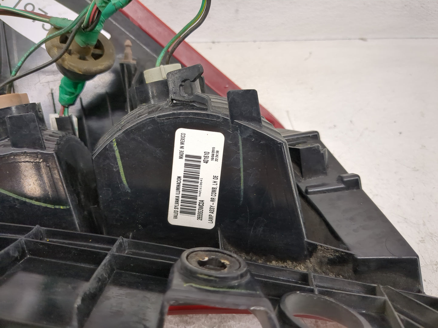 2014-2019 Nissan Versa Tail Light Assembly Driver Left OEM P/N:265553WC0A Fits Fits 2014 2015 2016 2017 2018 2019 OEM Used A