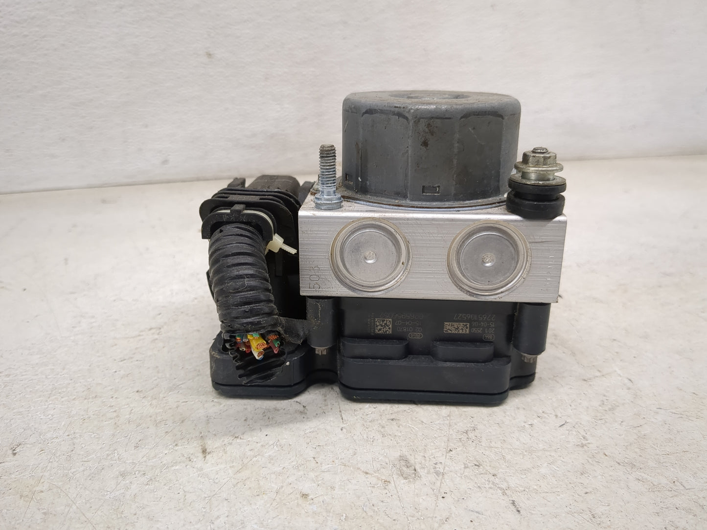 2015-2019 Nissan Versa ABS Pump Control Module Replacement P/N:2265106527 47660 9KK0A Fits Fits 2015 2016 2017 2018 2019 OEM
