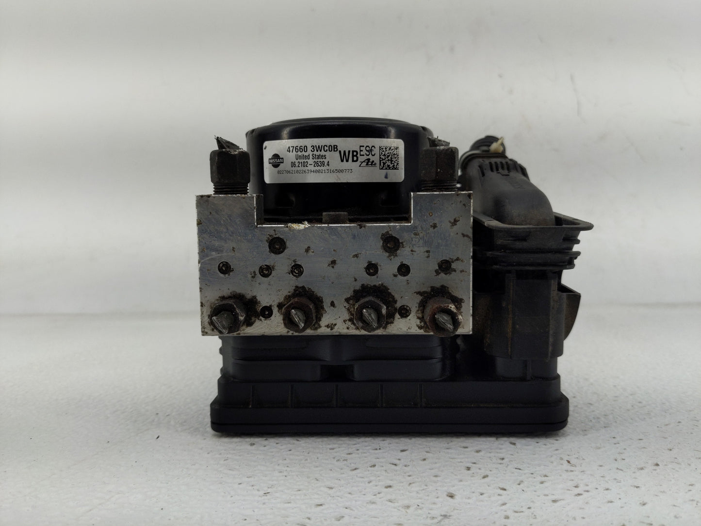 2015-2019 Nissan Versa ABS Pump Control Module Replacement P/N:47660 3WC0B Fits Fits 2015 2016 2017 2018 2019 OEM Used Auto 