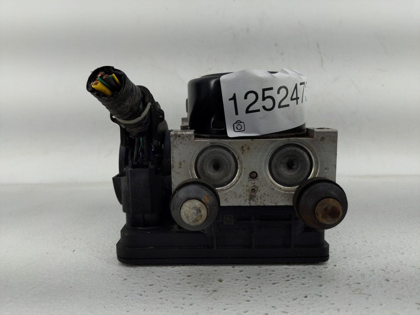 2015-2019 Nissan Versa ABS Pump Control Module Replacement P/N:47660 3WC0B Fits Fits 2015 2016 2017 2018 2019 OEM Used Auto 