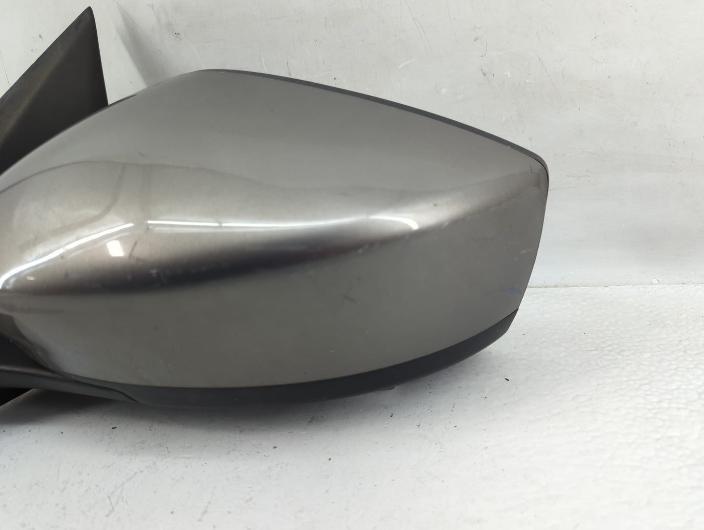 2015-2019 Nissan Versa Driver Side View Mirror - Left Door Mirror OEM Used - Oemusedautoparts1.com
