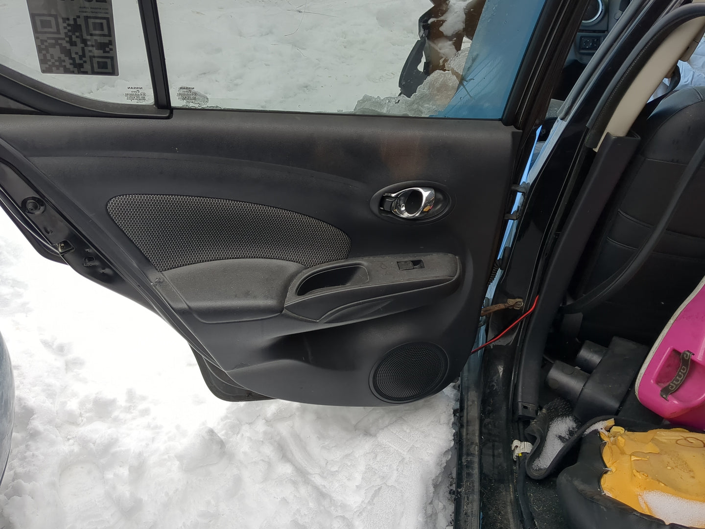 2012-2019 Nissan Versa Driver Rear Door Oem 1259953 - Oemusedautoparts1.com