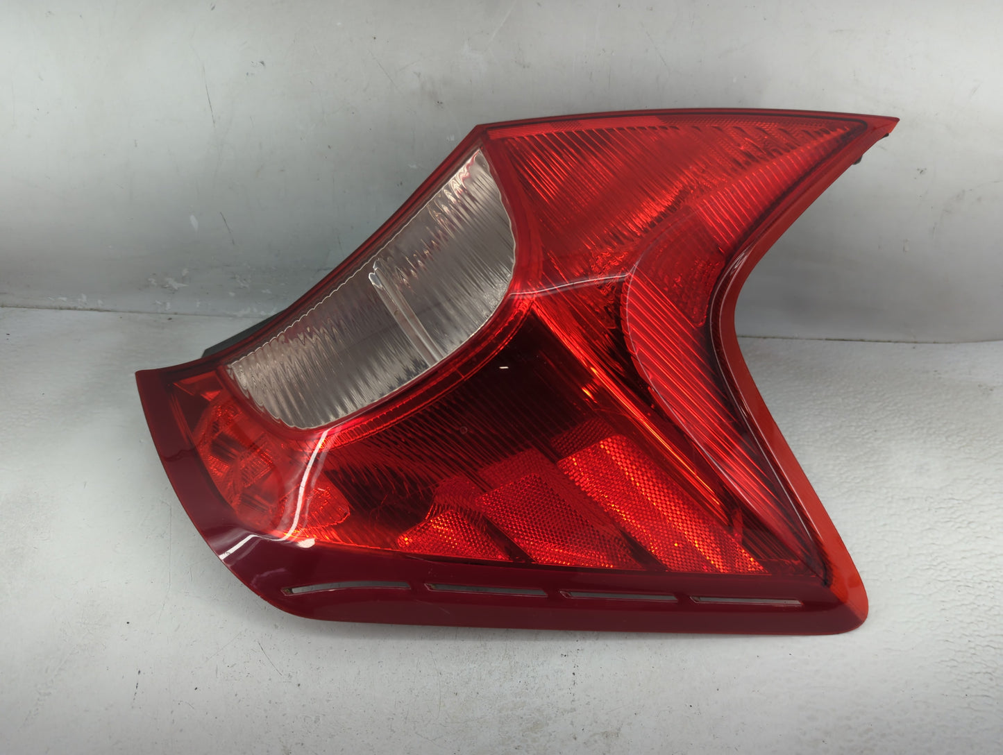 2014-2019 Nissan Versa Tail Light Assembly Passenger Right OEM P/N:265503WC0A Fits Fits 2014 2015 2016 2017 2018 2019 OEM Us