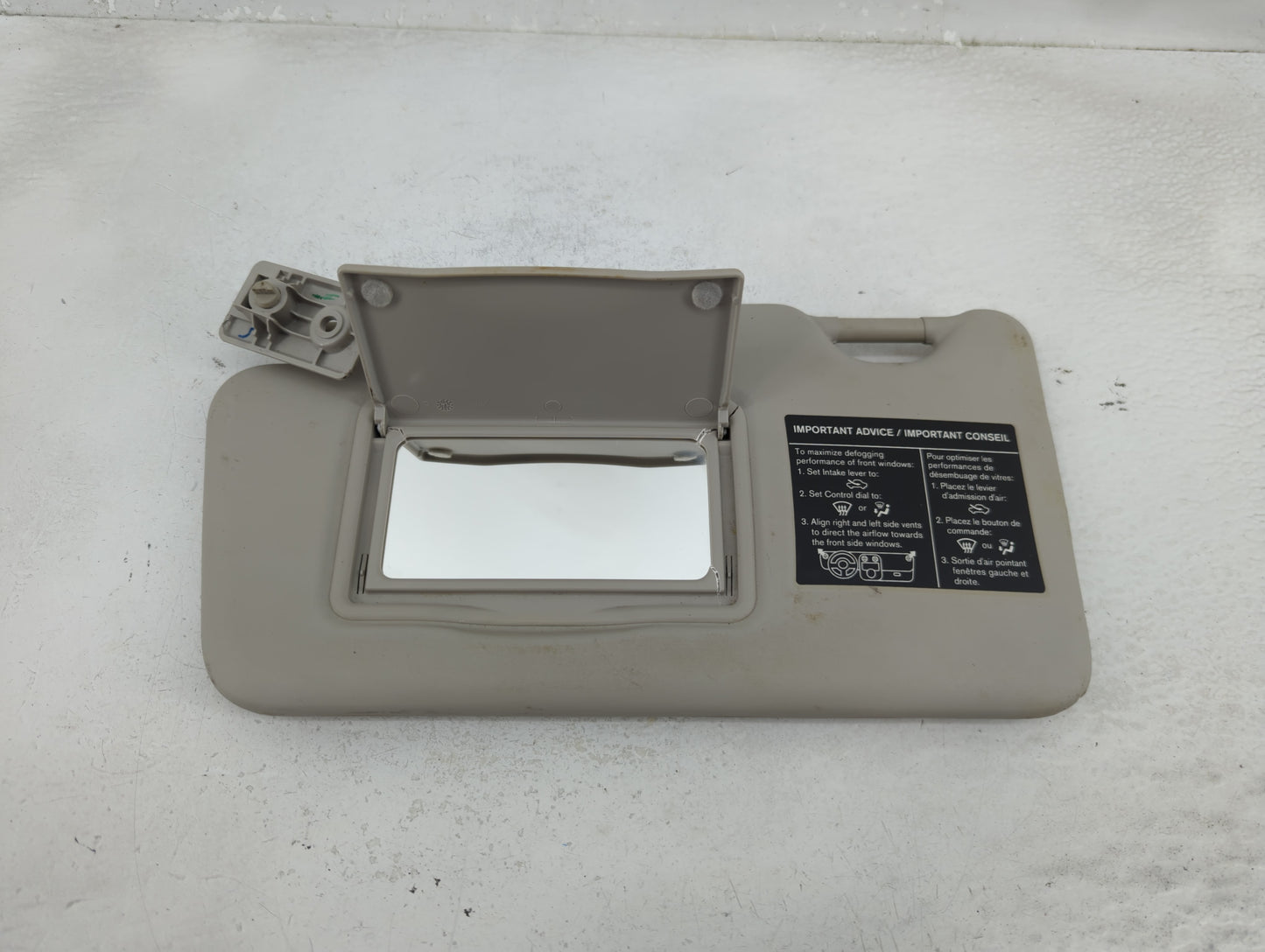 2012-2015 Nissan Versa Sun Visor Shade Replacement Driver Left Mirror Fits Fits 2012 2013 2014 2015 OEM Used Auto Parts - Oe