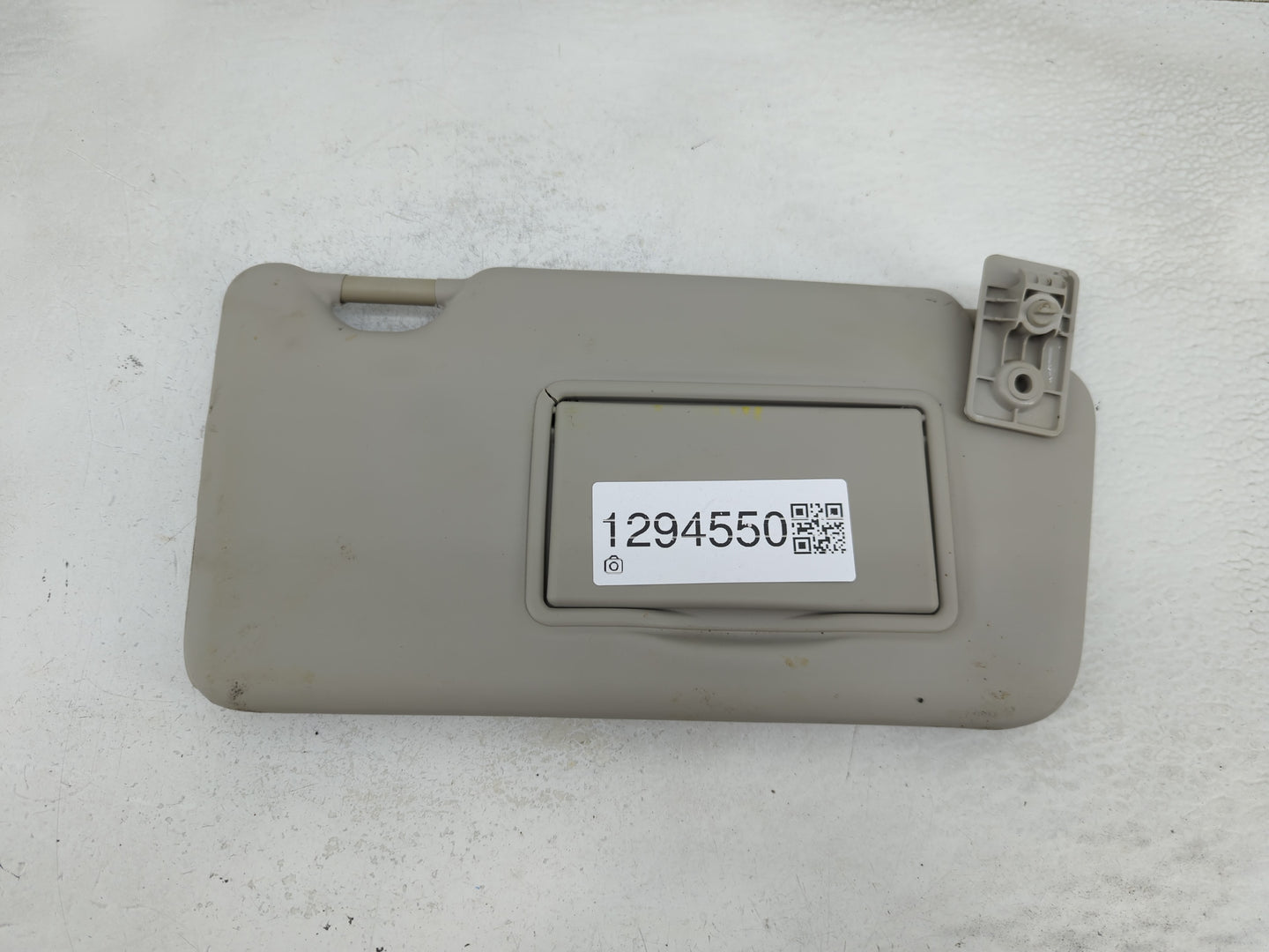 2013-2015 Nissan Versa Sun Visor Shade Replacement Passenger Right Mirror Fits Fits 2013 2014 2015 OEM Used Auto Parts - Oem