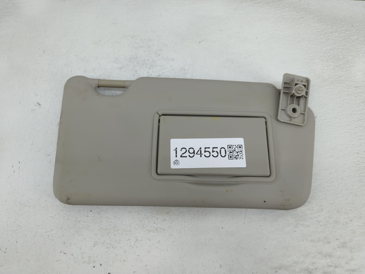 2013-2015 Nissan Versa Sun Visor Shade Replacement Passenger Right Mirror Fits Fits 2013 2014 2015 OEM Used Auto Parts - Oem